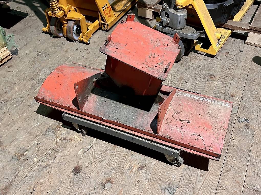 Sgombero neve: Universal Schneepflug 1 Meter breit – Usato da Reichenbach i. K. venduto da Arve70 2