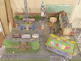 Diorama Faller H0 Kirmes 97 x 97 cm