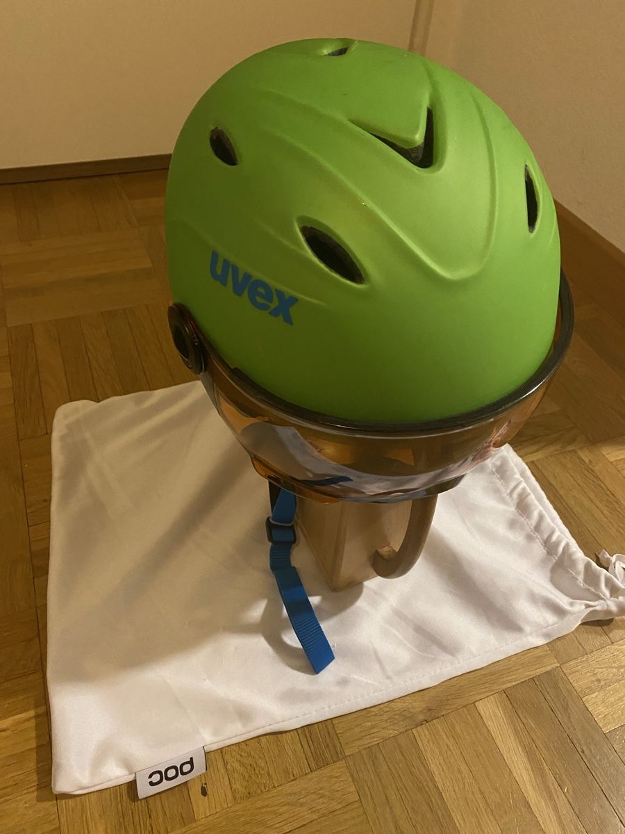 Uvex Helme: Skihelm UVEX Gr. 54-56 – Gebraucht aus Zuerich von Isabelle 1