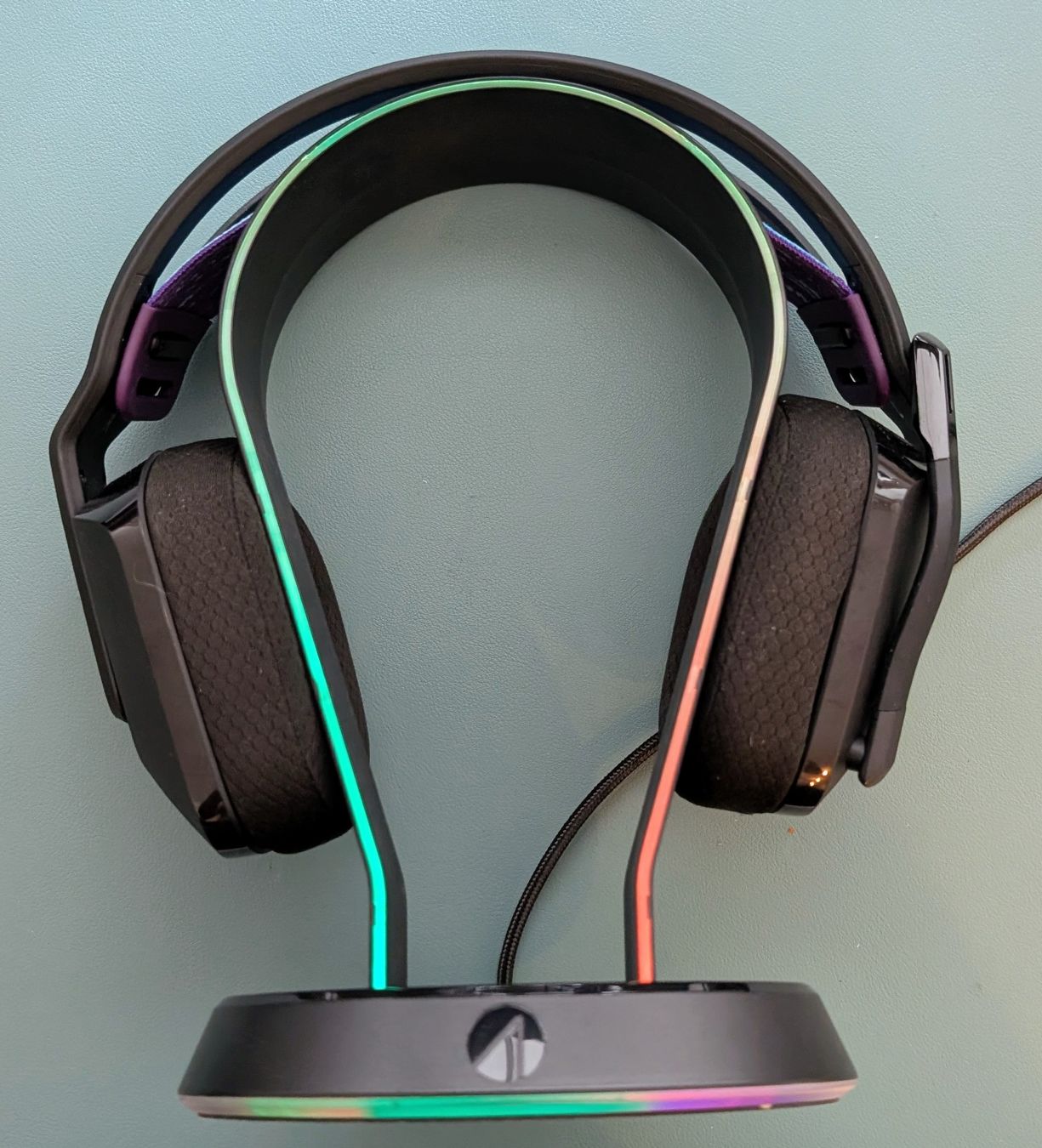 Logitech Kopfhörer: Logitech G535 LIGHTSPEED Wireless Gaming Headset+LED Ständer – Neu (gemäss Beschreibung) aus Zürich von Milk-and-Chicken 2