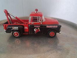 Chevy Apache Wrecker Texaco Matchbox 1/43