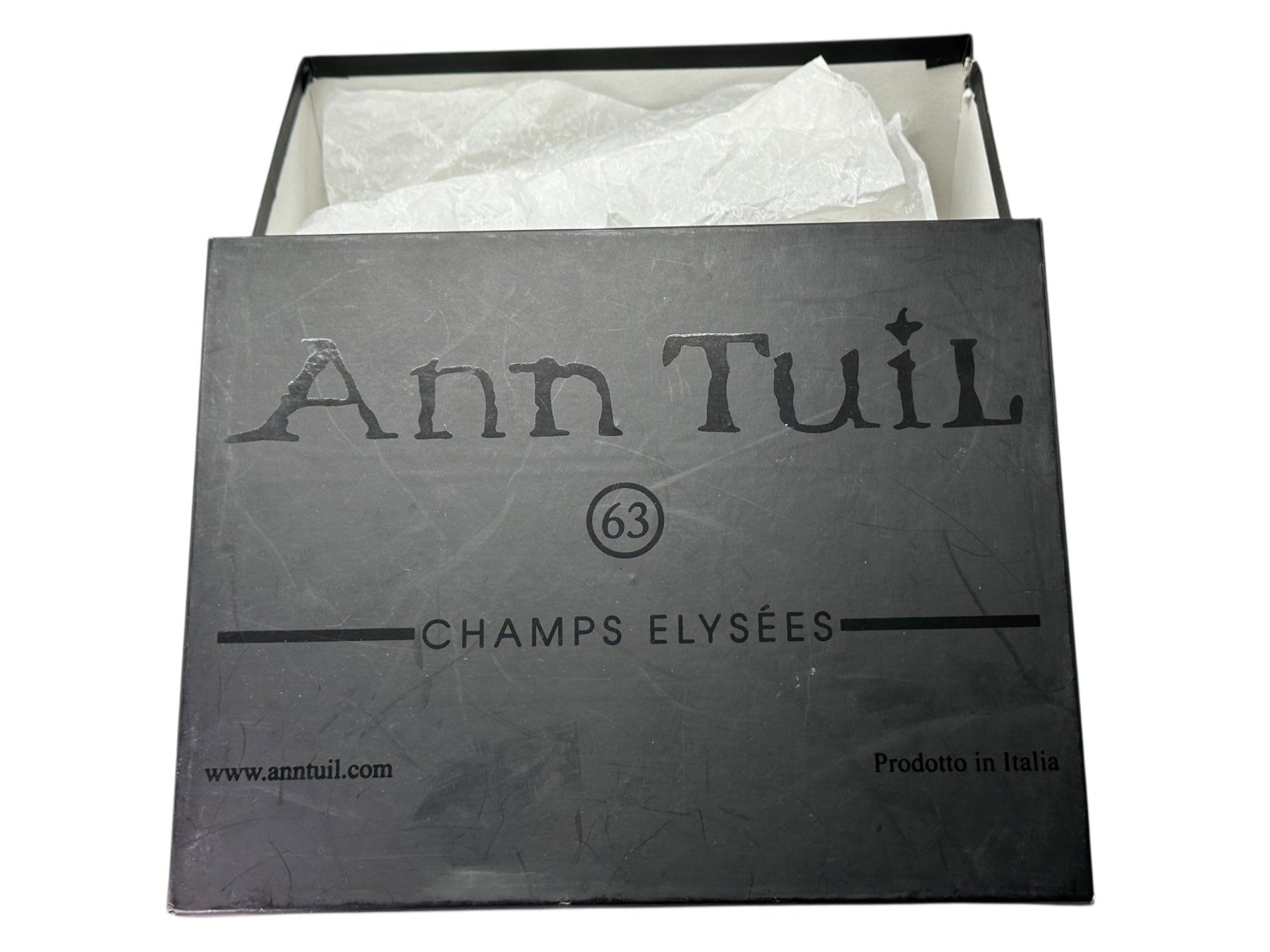 Chaussures femmes: Escarpins Ann Tuil en cuir effet python. Pointure 37 – D'occasion à Morges par Auct 9