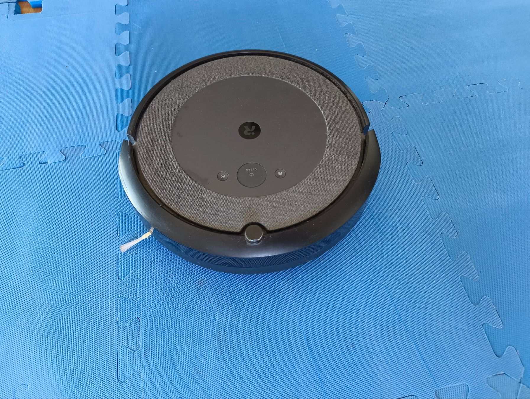 Irobot Aspirapolveri & Accessori: IROBOT Roomba i3+ – Usato da Fribourg venduto da tmile77 4