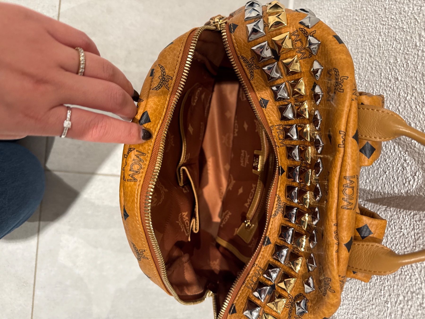 Mcm Zaini: Big MCM Backpack Leather, Used! – Usato da Thalheim an der Thur venduto da danabanana 3