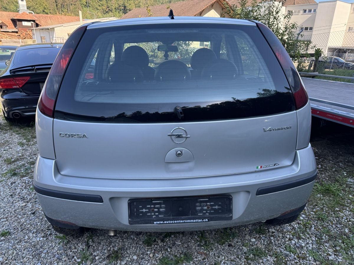 Opel Automobili: Opel Corsa C14 – Usato da Alberswil venduto da Filipeber 3