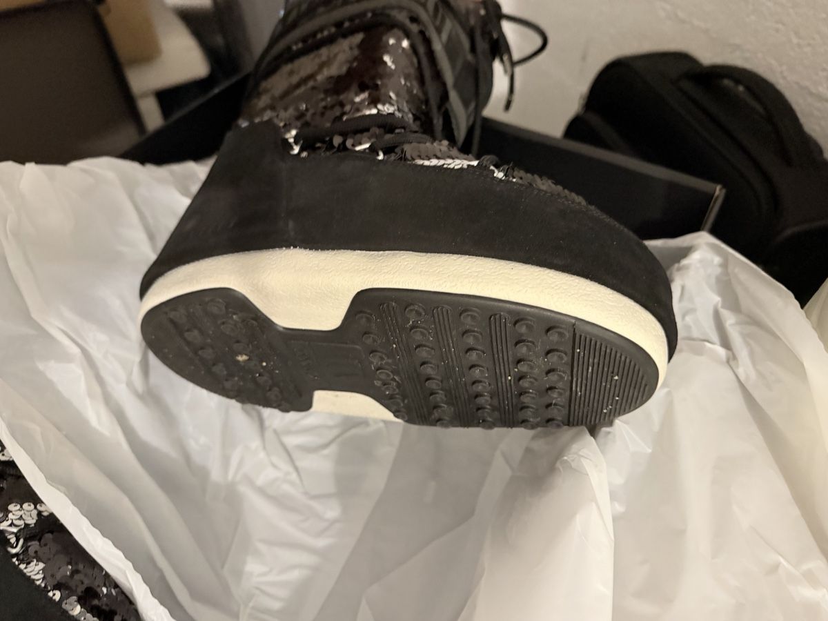 Moon Boot Scarpe da donna: Moon Boot Classic Disco Noir Taille 39/41 – Nuovo (secondo la descrizione) da Chamoson venduto da NLo_ 2