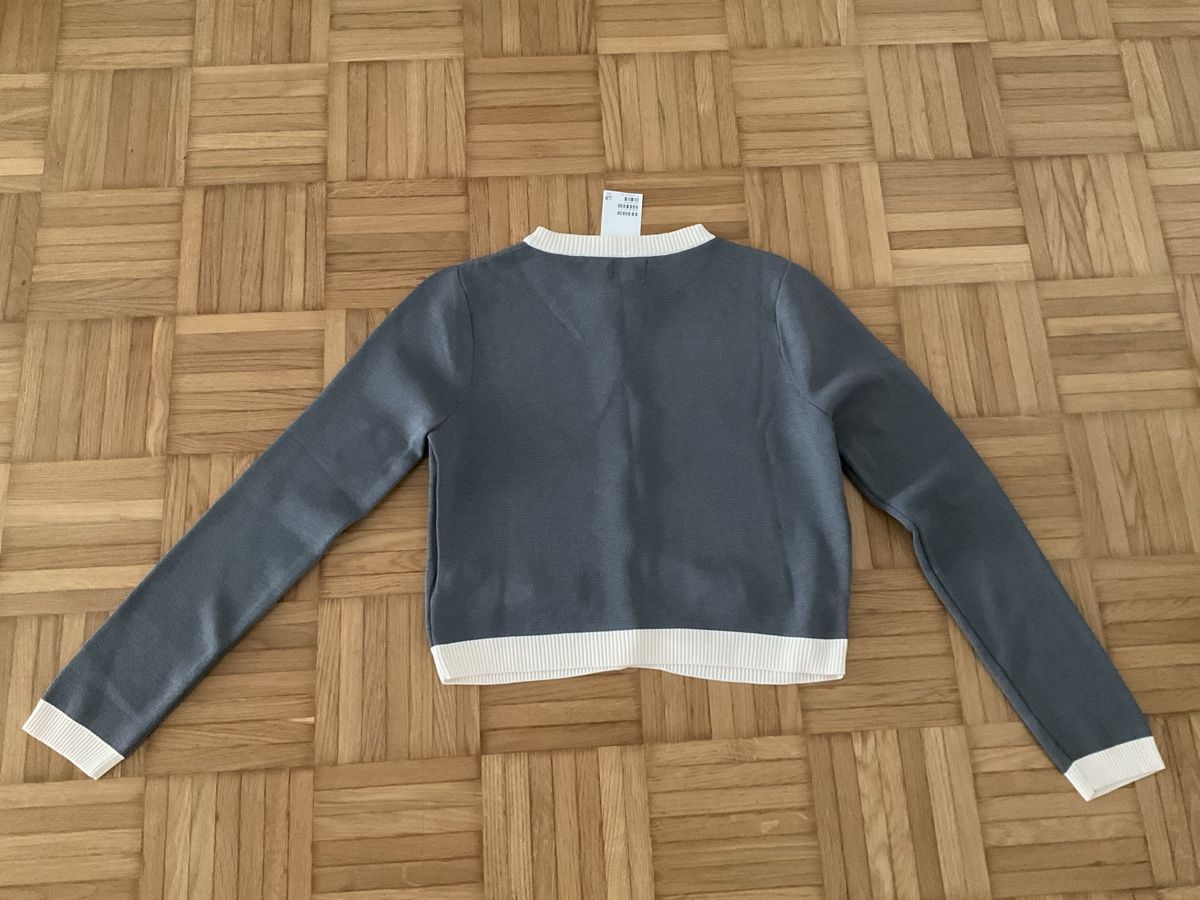 H&M Maglioni & Felpe: H&M Strickjacke Gr. M – Nuovo e nell'imballaggio originale da Wetzikon ZH venduto da sunshine054 4