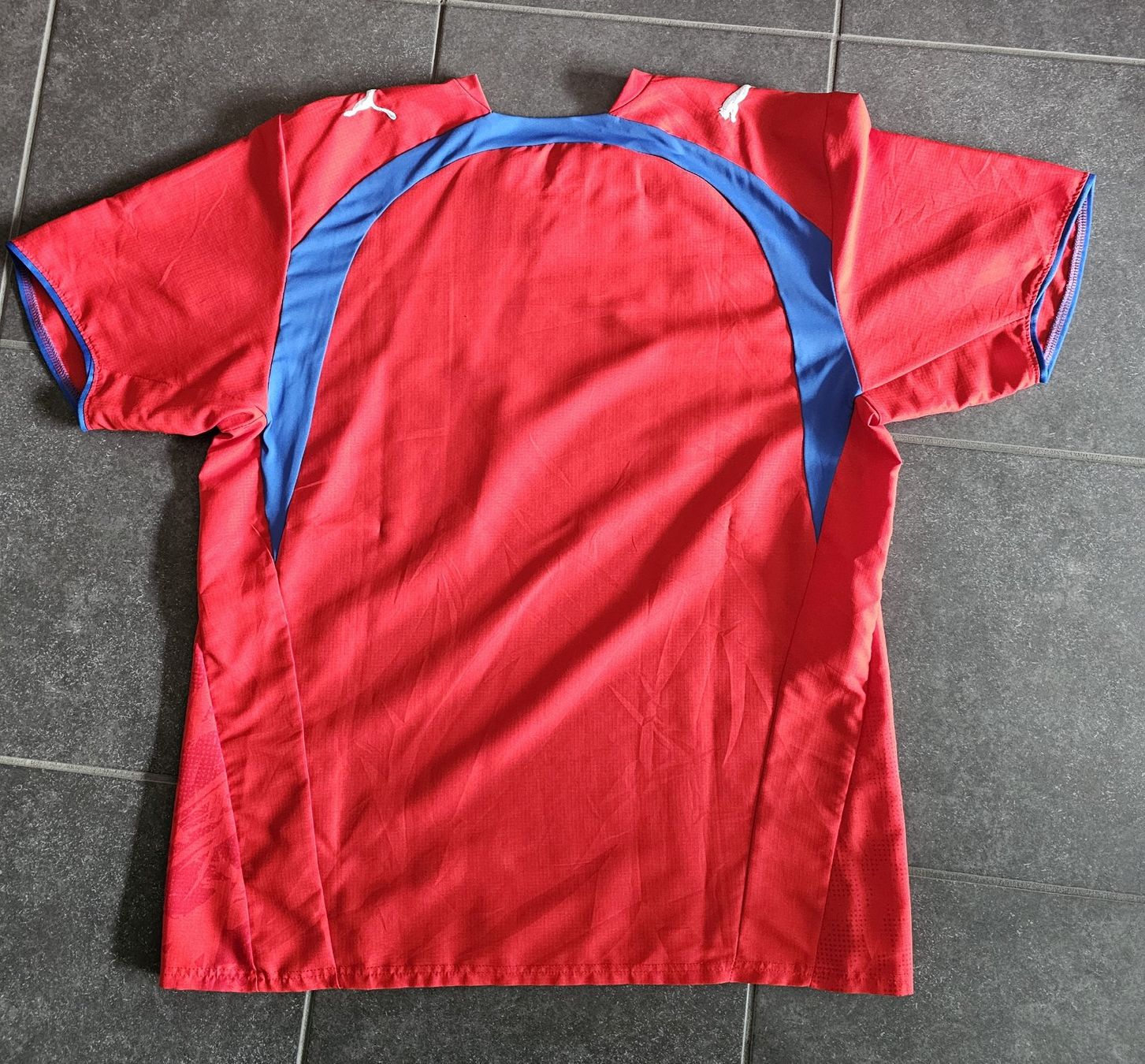 T-shirt: Fussball T-Shirt Tschechien – Usato da Lenzburg venduto da Pa_hcs 2