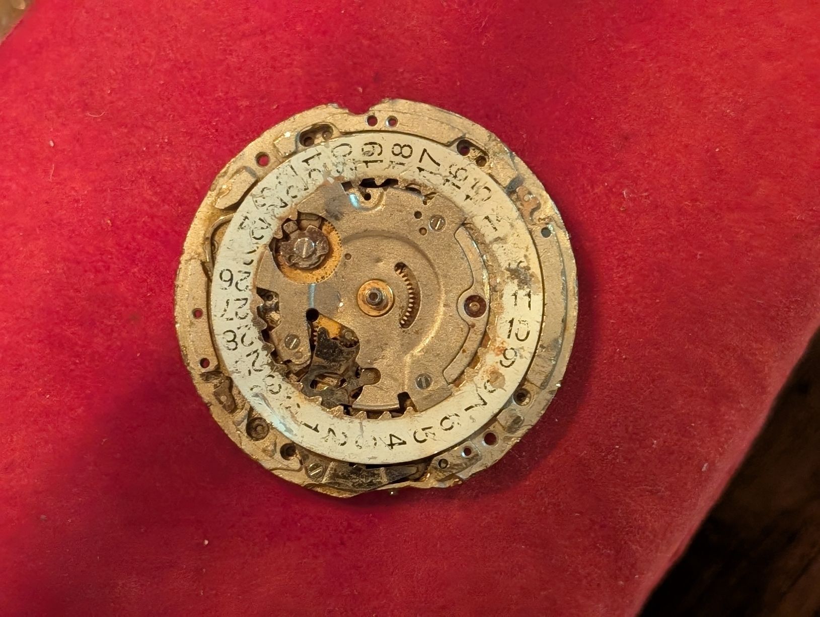 Tudor Orologi: Tudor MT5612 calibre – Difettoso da Daillens venduto da cla_sj2w