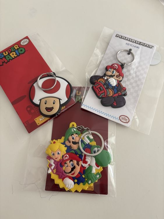 Set of Super Mario keyrings | Kaufen auf Ricardo