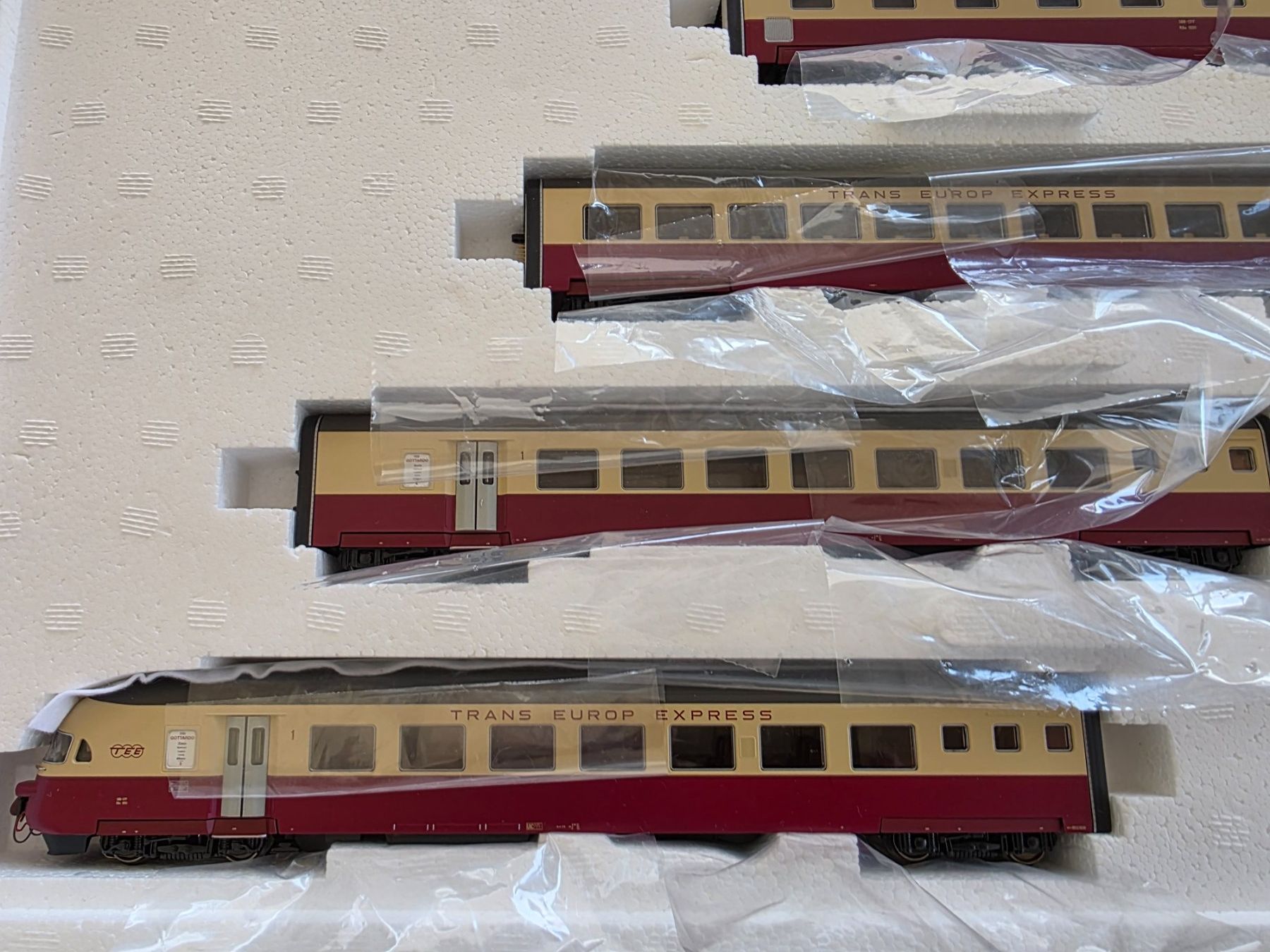 Märklin Modellini di ferrovie: Märklin 39540 SBB RAe TEE II  Zug Gotthardo – Usato da Schwarzenburg venduto da hebusch54 5