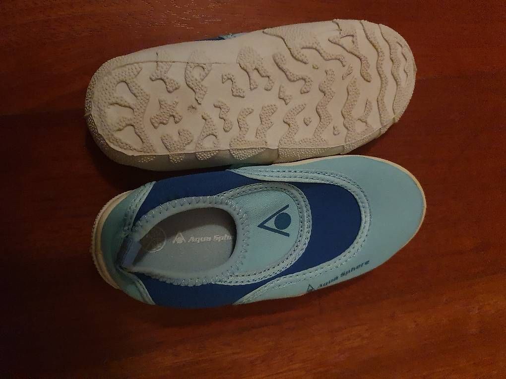 Scarpe per ragazzi: Chaussures de plage taille 28/29 – Usato da Rolle venduto da gae_y2rp