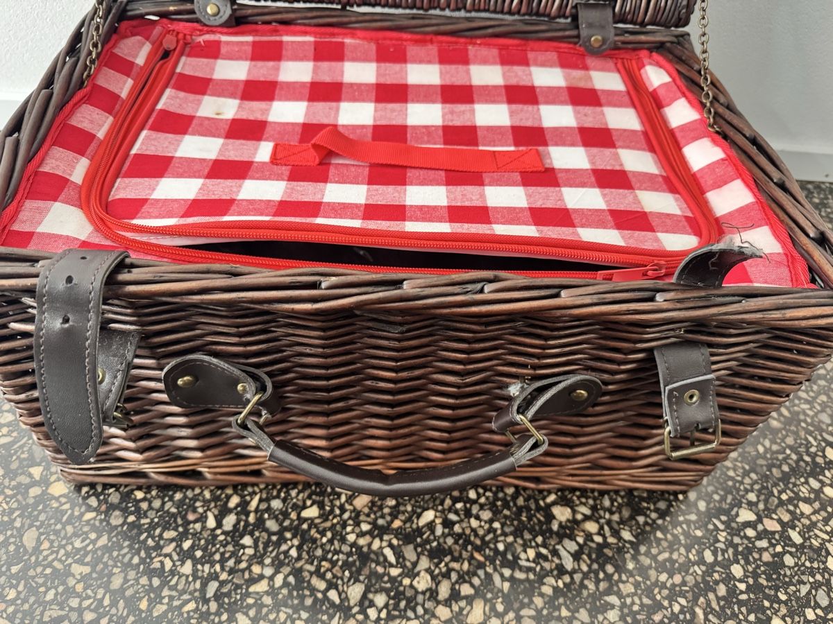 Altro per la casa: Picnic basket for 4 – Usato da Zürich venduto da gva_r9gs 3