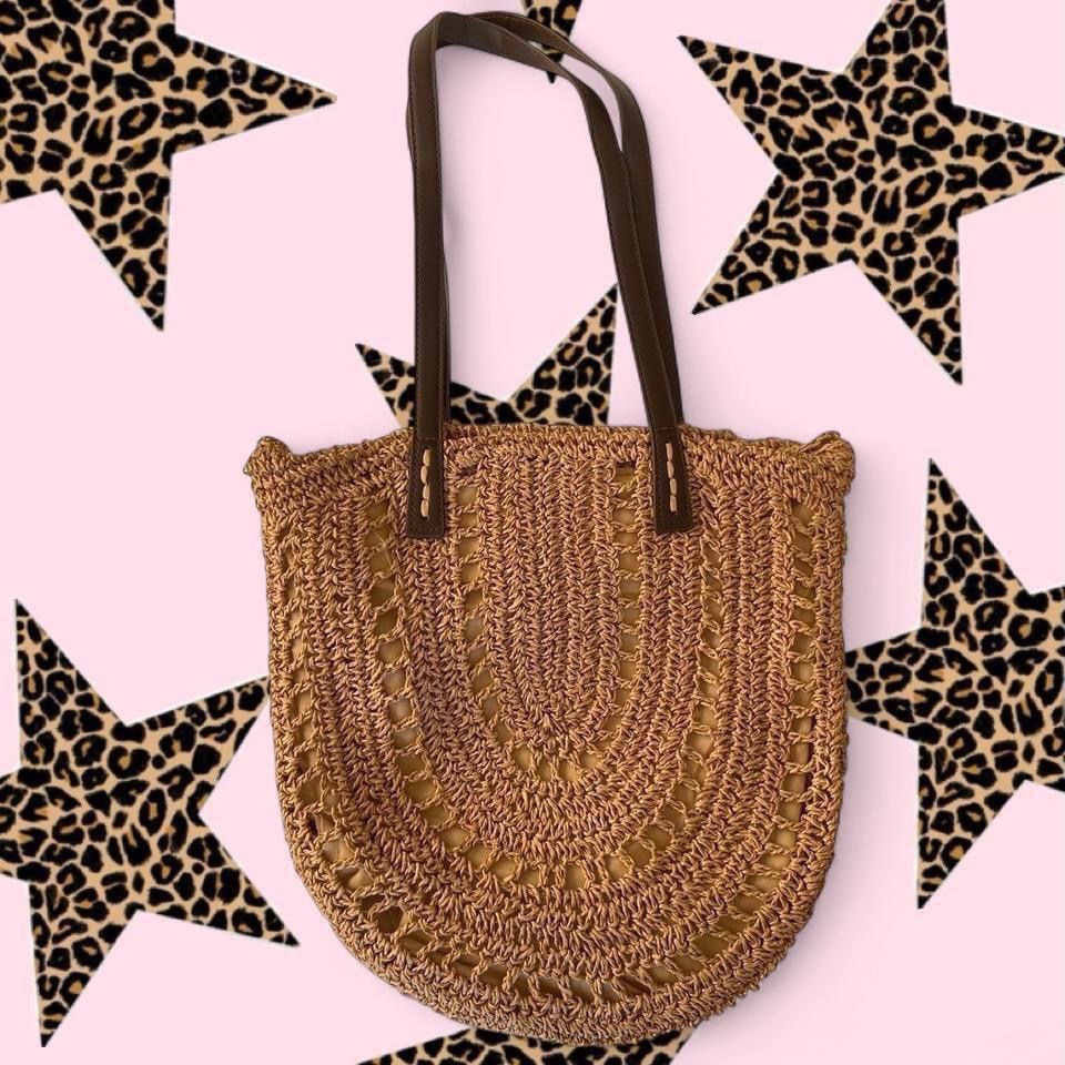 Sacs femmes: Raphia geflochtene Tasche – D'occasion à Spiegel b. Bern par pre1ovedthreads 1