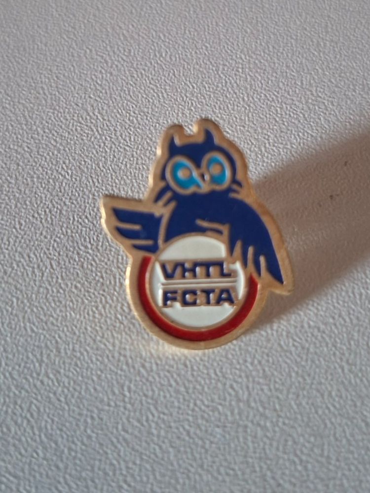 Placchette & Badge: Pin Eule VHTL FCTA – Usato da Erlinsbach venduto da pfunky