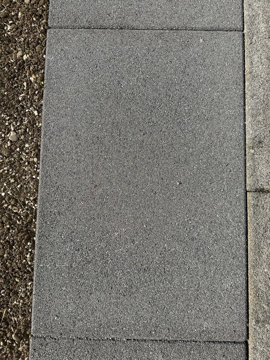 Bodenbeläge: 1.August Schnäppchen, 30 neue Gartenplatten – Neu (gemäss Beschreibung) aus Zihlschlacht von Amedisli 2