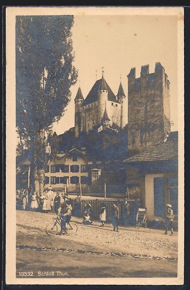 Cartoline postali: AK Thun, Partie am Schloss – Usato da Berlin venduto da bartko-reher