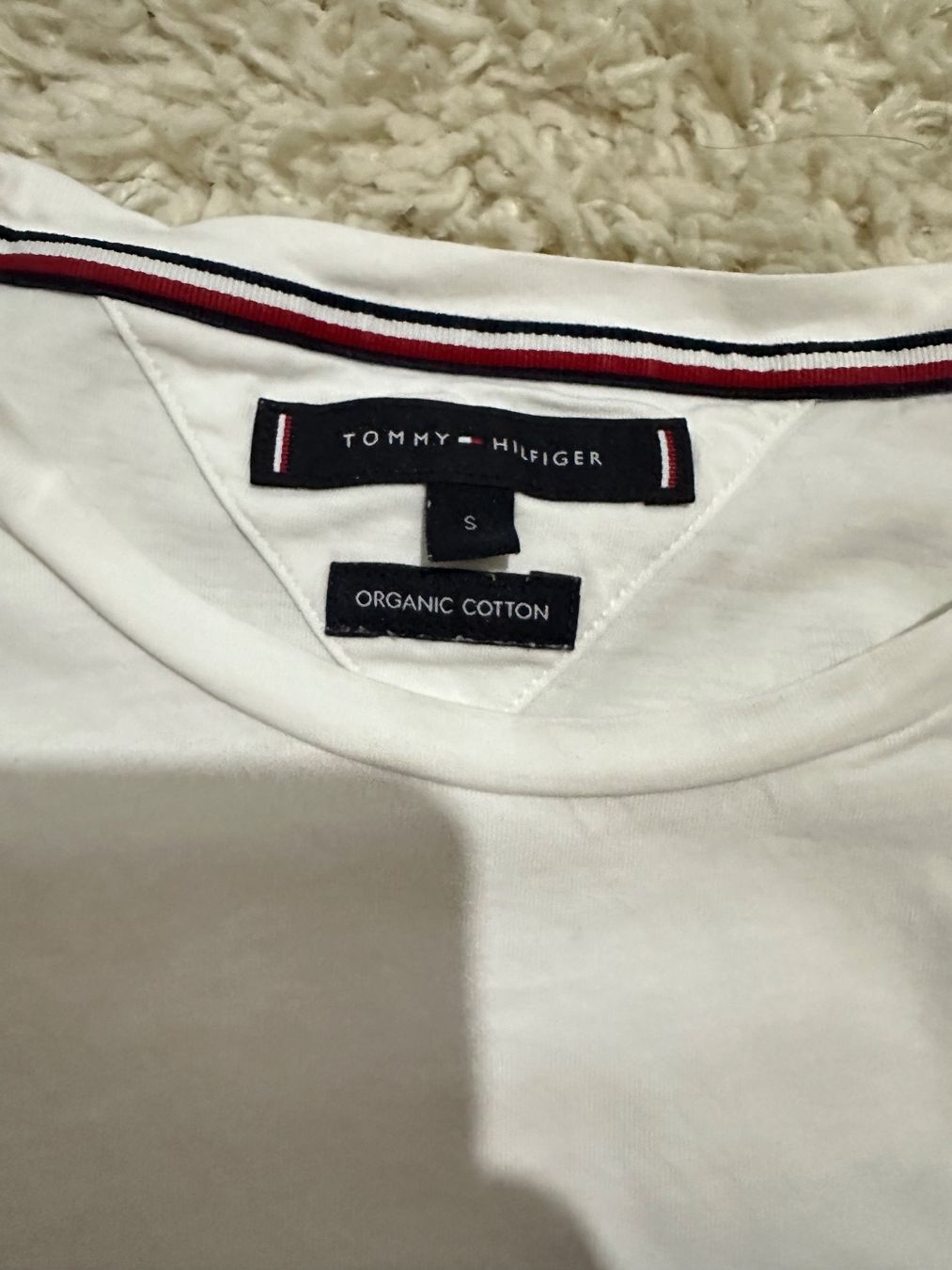 Tommy Hilfiger T-Shirts: T-Shirt Tommy Hilfiger Gr.S – Neu (gemäss Beschreibung) aus Bern von BrandVilla 3