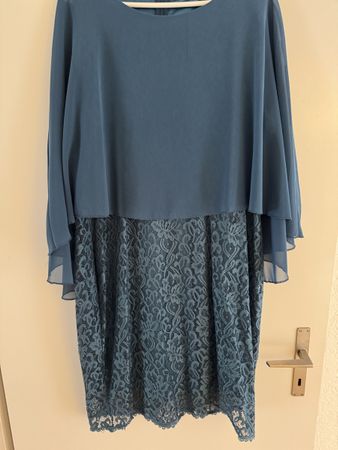Kleid 48/50 in rauchblau