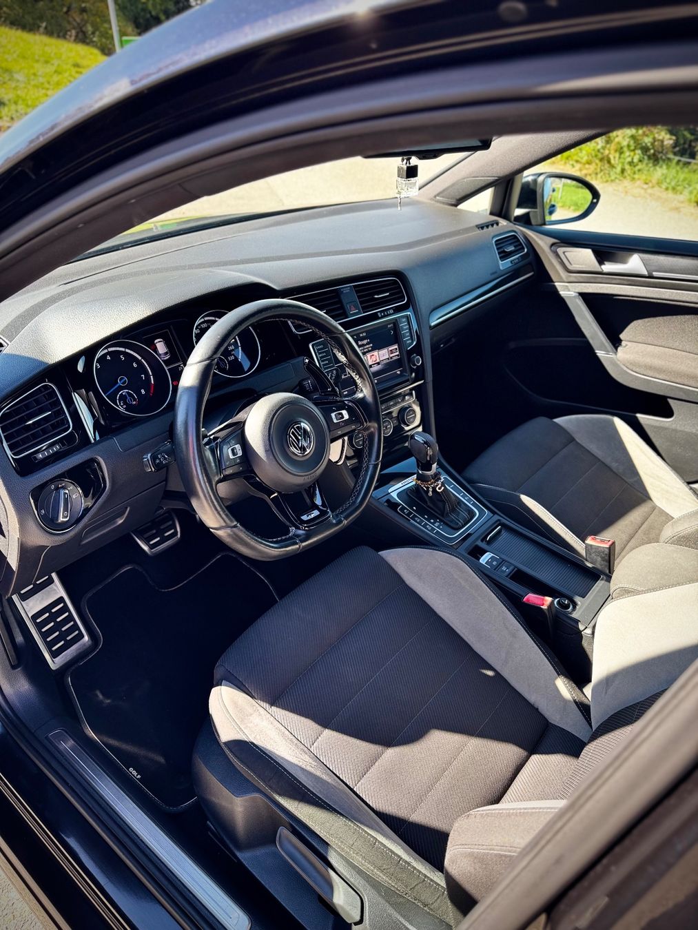 VW Automobili: Vw Golf 7R – Usato da Vuadens venduto da edu_vy58 6