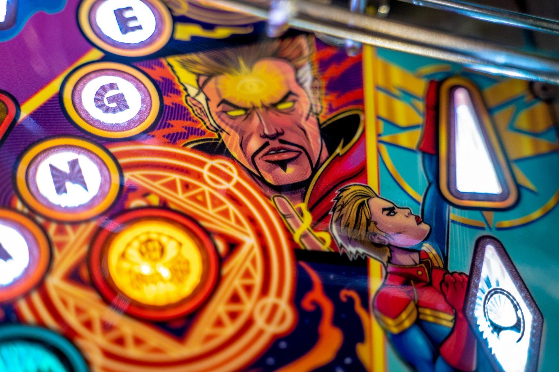 Stern Pinball Flipper: Stern Avengers Infinity Quest LE + Topper Flipperkasten – Usato da Carì venduto da Max1102 3