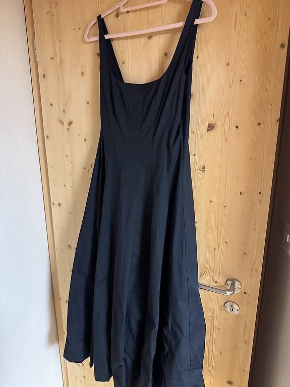 Kleider: Staud Wells Kleid – Gebraucht aus St. Gallen von sel_vtp9