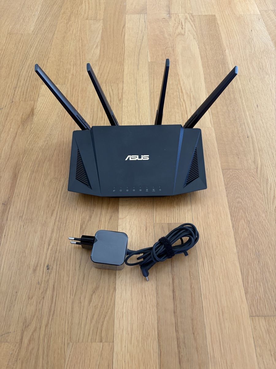 Asus Modems & Router: ASUS RT-AX58U Router – Gebraucht aus Regensdorf von WetTowel42 1