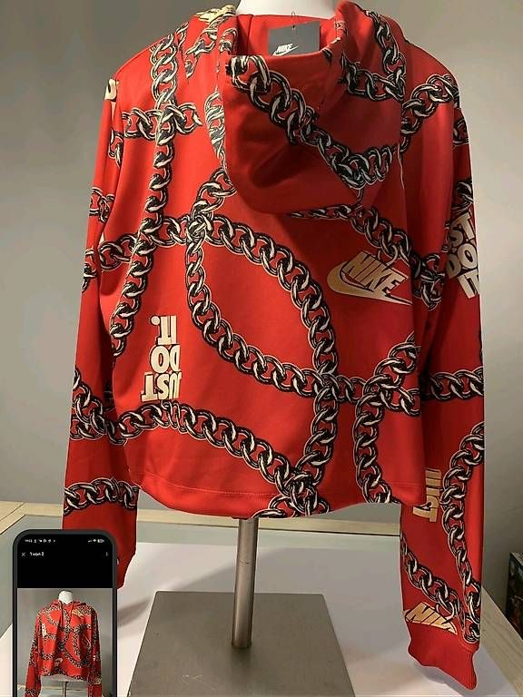 Nike Maglioni & Felpe: Nike Hoodie Rot Gold – Nuovo e nell'imballaggio originale da Niederuzwil venduto da lak_n52k 1