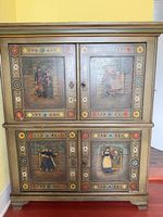 Bauernschrank mit Bauernmalerei (VHB)