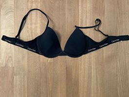 schwarzer Calvin Klein BH - Gr. 80 B - guter Zustand