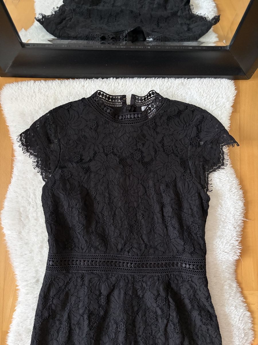H&M Vestiti: Black lace dress H&M – Usato da Zürich venduto da Abu95 1