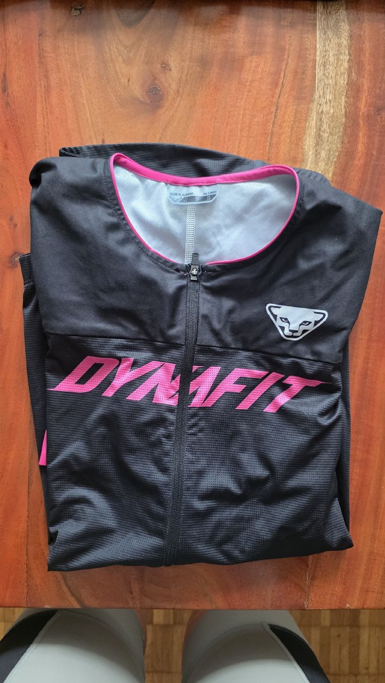 Dynafit Leibchen & Hosen: Trikot Dynafit – Gebraucht aus Thun von remyi 2