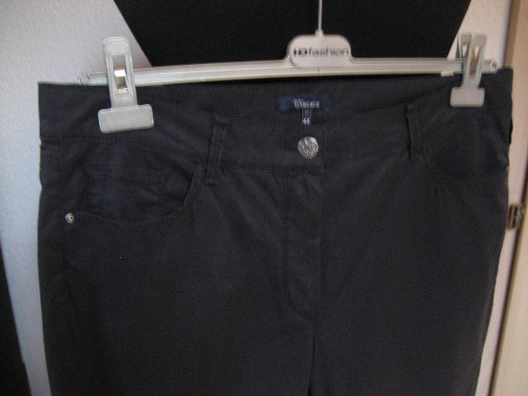 Pantaloni: Pantalon stretch Gardeur taille 44CH – Nuovo (secondo la descrizione) da Delémont venduto da marryb 1