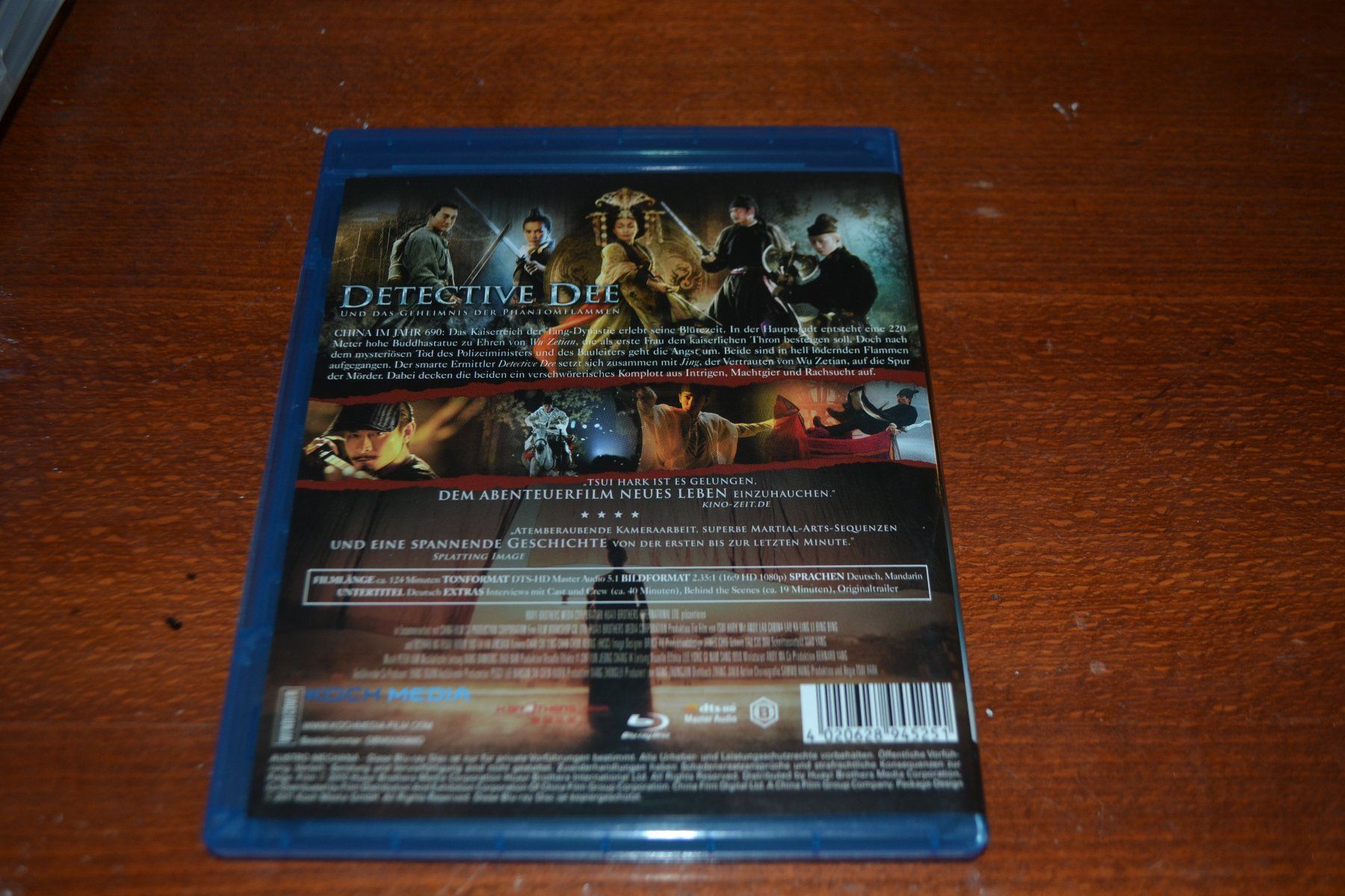 Tutti i DVDs: Detective Dee und das Geheimnis der Phantomflammen – Usato da Laupen ZH venduto da chefdom 1
