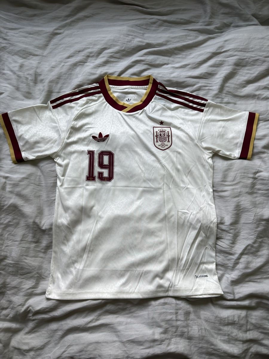 Adidas Canottiere & Pantaloni: SPANIEN TRIKOT LAMINE YAMAL – Nuovo e nell'imballaggio originale da Biberist venduto da Eliasm_18