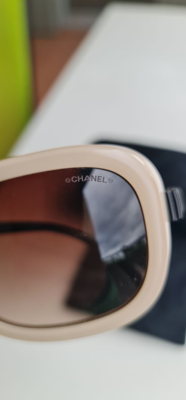 Chanel Occhiali & Lenti: Chanel Sonnenbrille, Beige, Top Zustand, Sommer-Accessoire! – Usato da Brugg AG venduto da Bahoz02 4