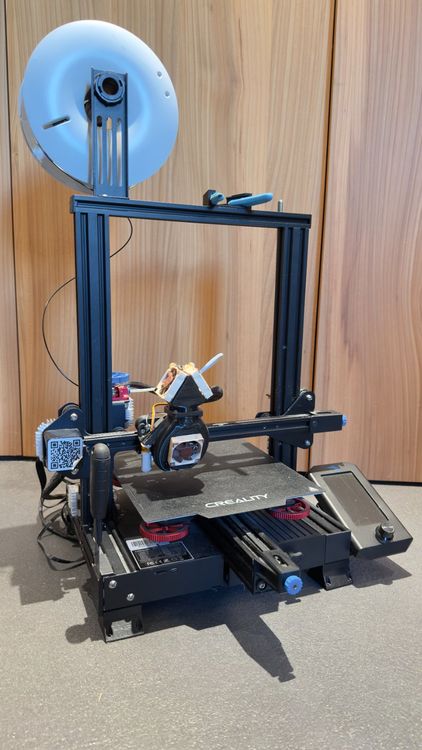 Creality Imprimante 3D: Creality Ender 3v2 (Améliorée) – D'occasion à Lens par vic_gdd7