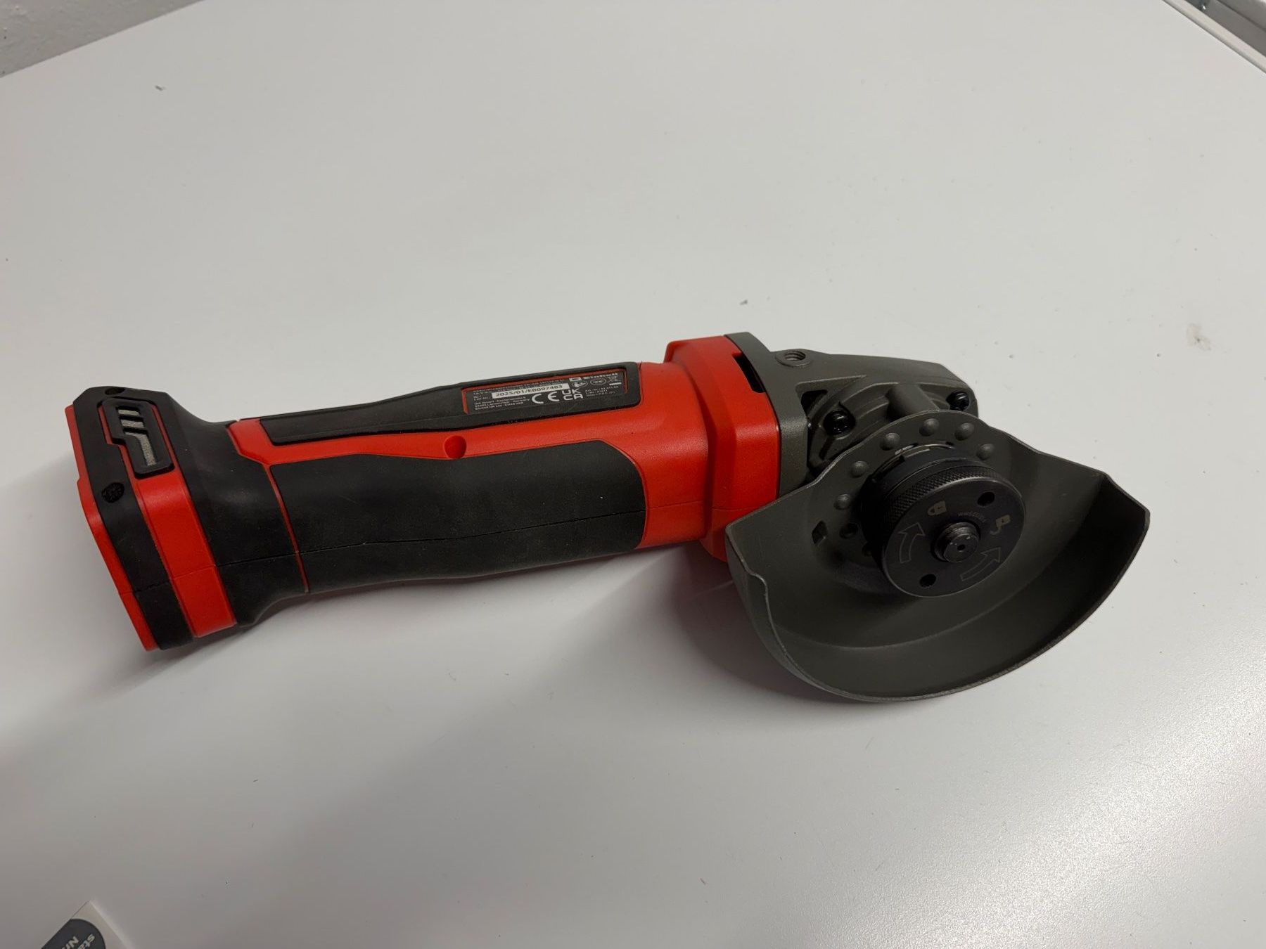 Einhell Tutte le macchine: Winkelschleifer Einhell TE-AG 18/115 Q Li – Usato da Bottighofen venduto da Haebs 2