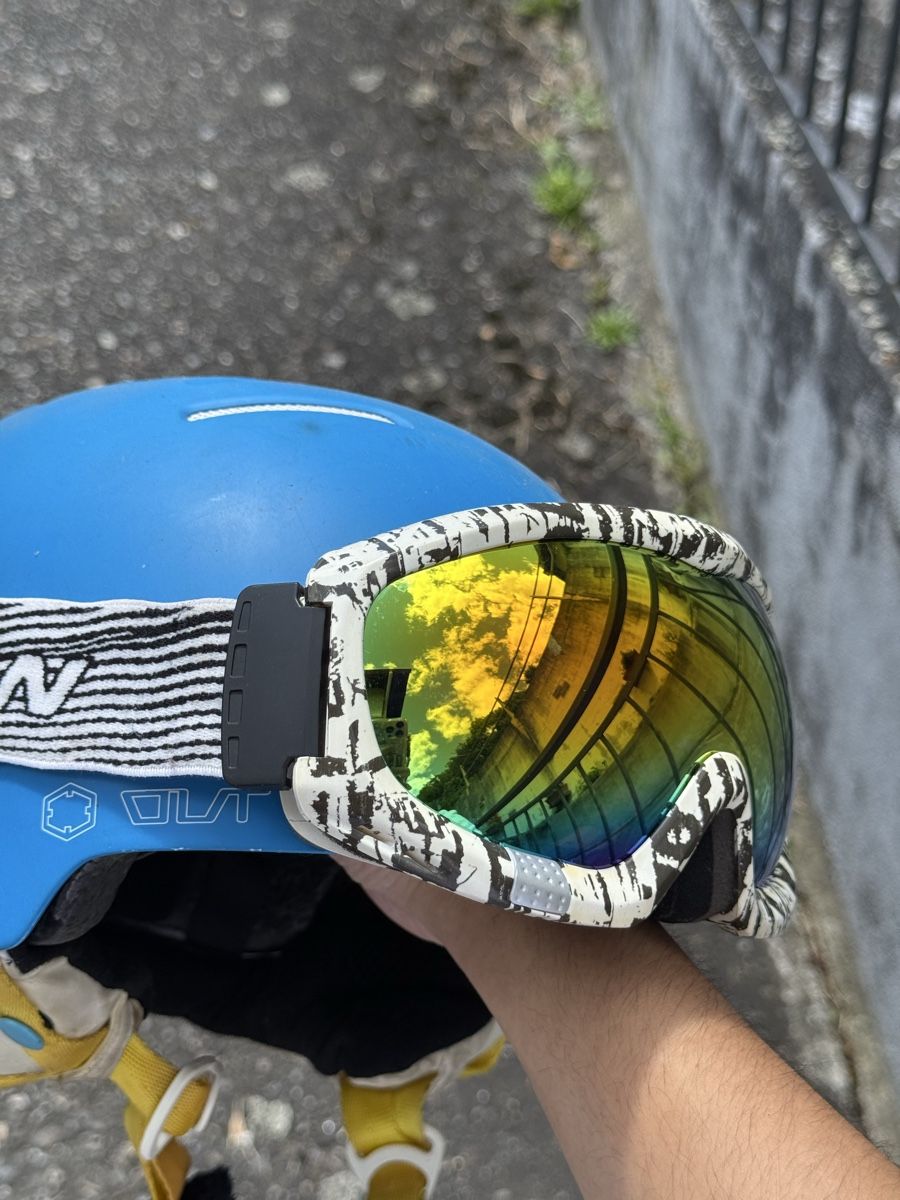 Helme: Marshnow Ski Helmet & Goggles – Gebraucht aus Chur von sch_fc87 4