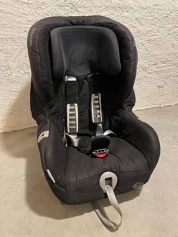 Auto-Kindersitze: Autokindersitz Römer – Gebraucht aus Zürich von apfel018