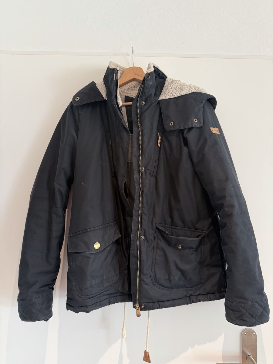 Jacken: Roxy Winterjacke, Grösse M – Gebraucht aus Uetikon am See von Dschole