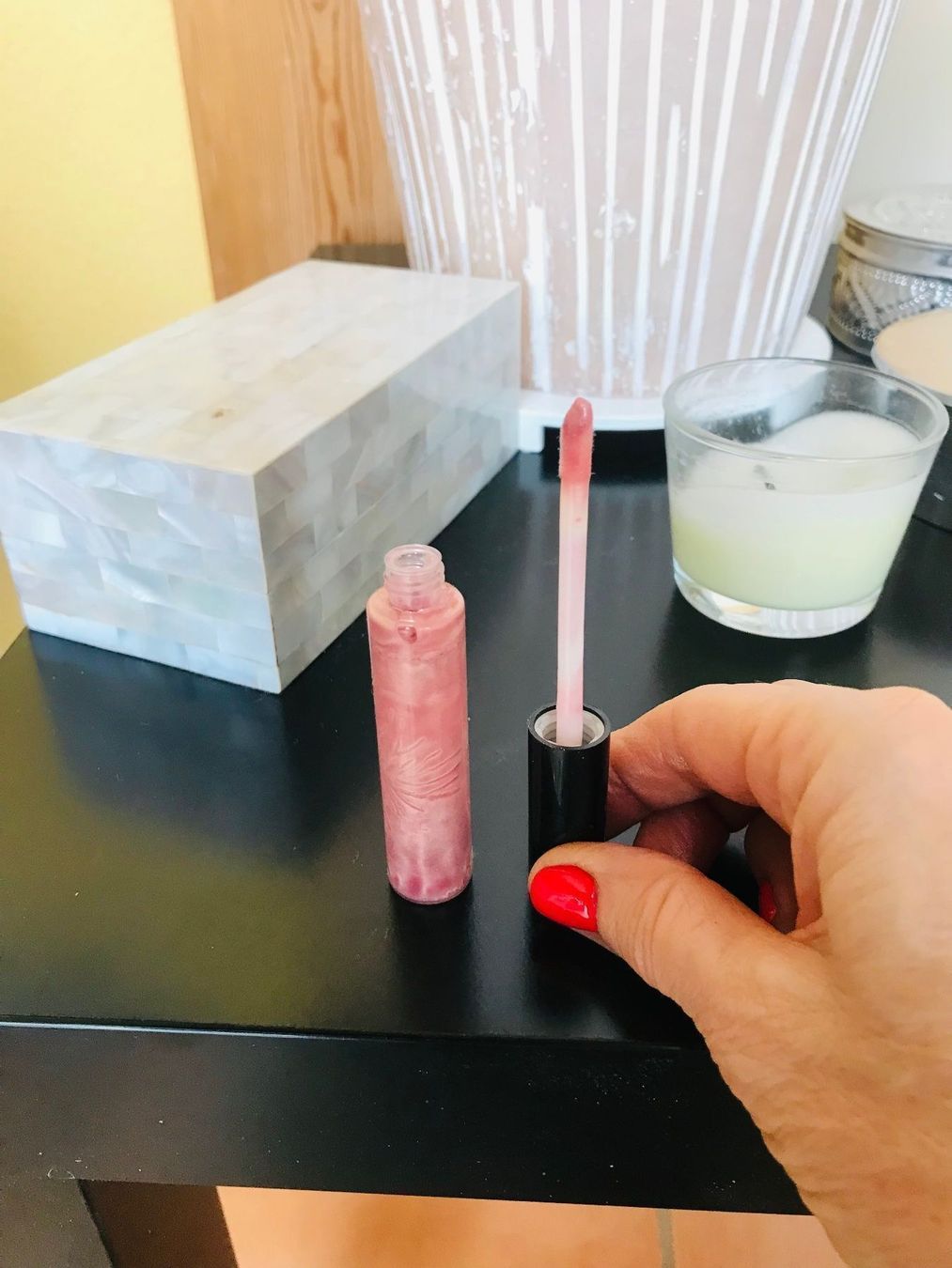Make-up: Lip gloss – Usato da Belmont-sur-Lausanne venduto da chu_vxf5 1