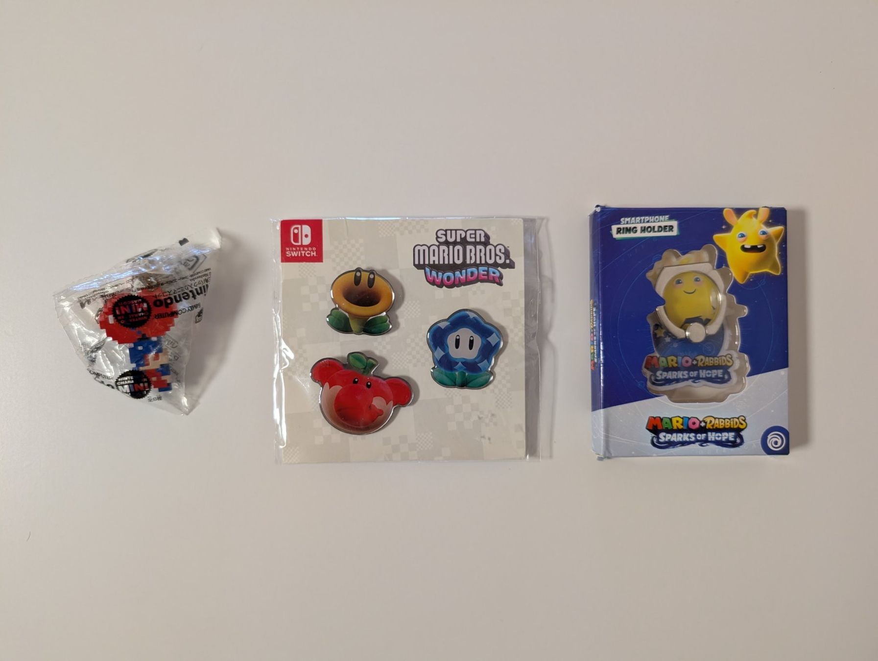 Console: NINTENDO Original Accessories Set – Usato da Zürich venduto da Good_old_days