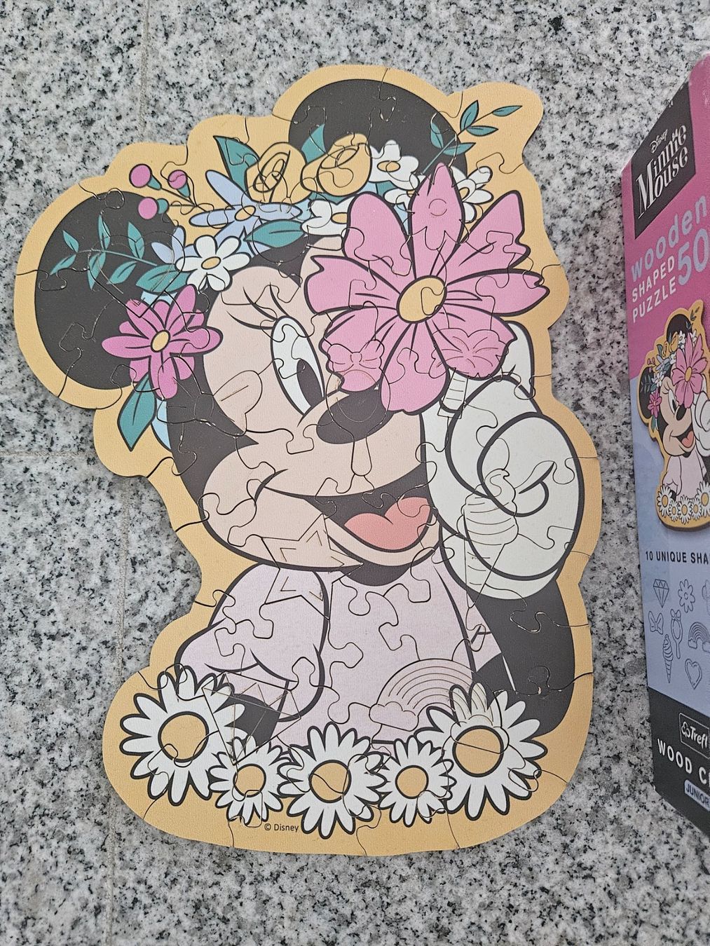 Puzzle: Minnie Mouse Holzpuzzle, 50 Teile – Usato da Unterägeri venduto da Sleepbear 1