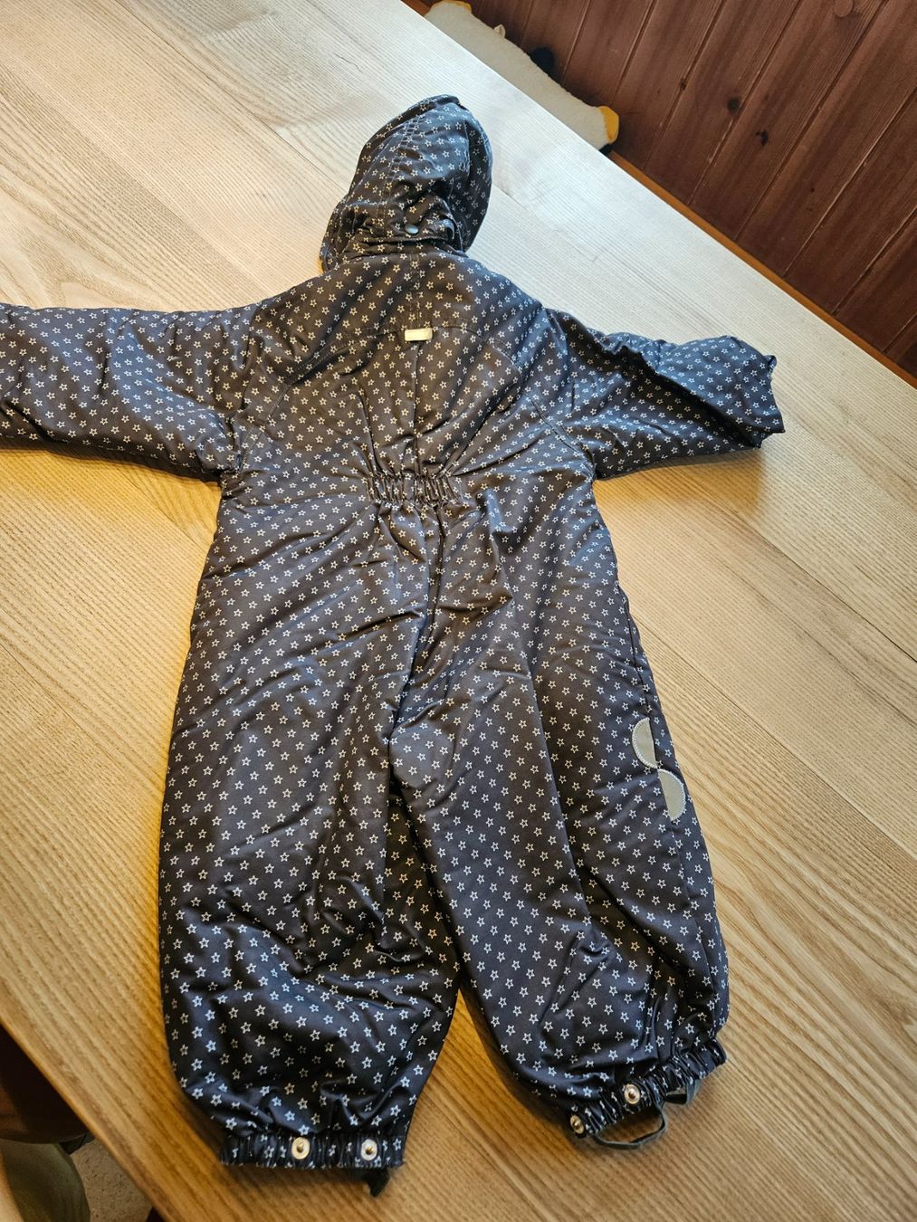 Completi: Kinder Schneeoverall Gr. 74 – Usato da Koppigen venduto da Lehmann30 1