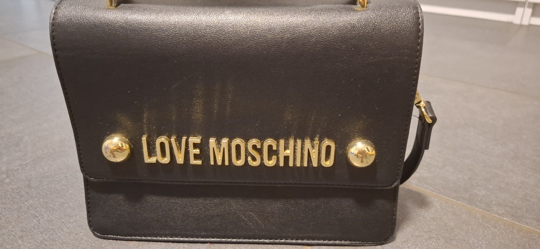 Moschino Taschen für Damen: Moschino Umhängetasche – Gebraucht aus Nunningen von Quandor 1