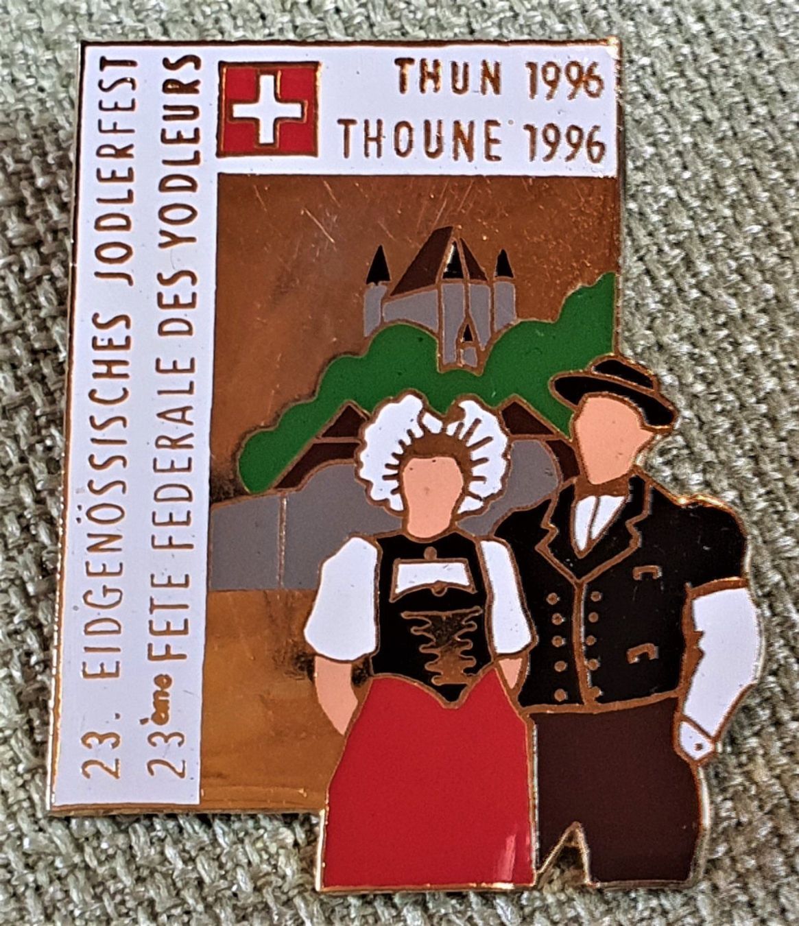 Spille & Fermagli: D372 - Pin Jodlerfest Thun Bern 1996 CH – Usato da Reinach BL venduto da Boston-Verkauf