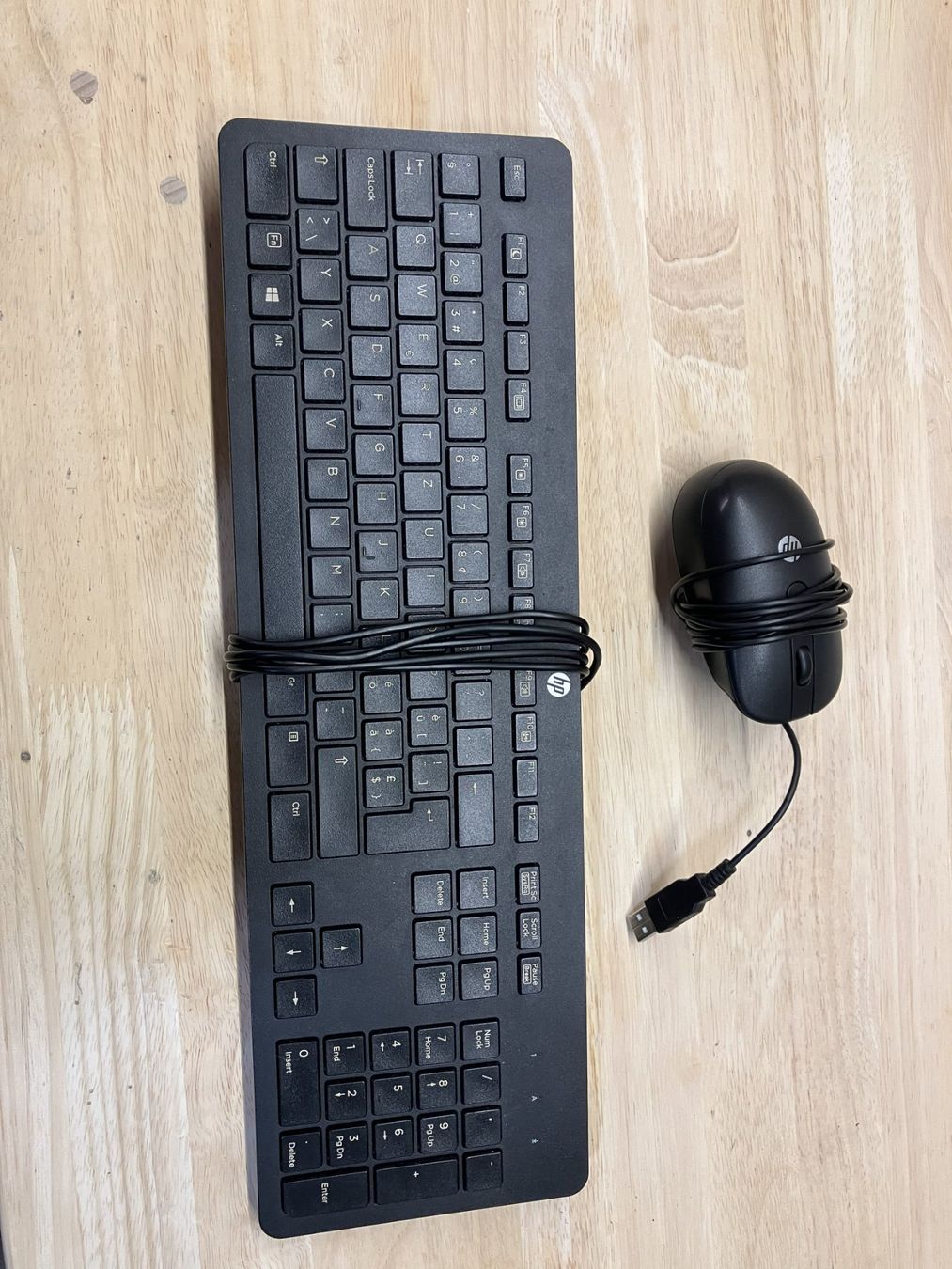 Tastiere: Clavier et souris HP simple – Usato da Sonceboz-Sombeval venduto da com_dt7m