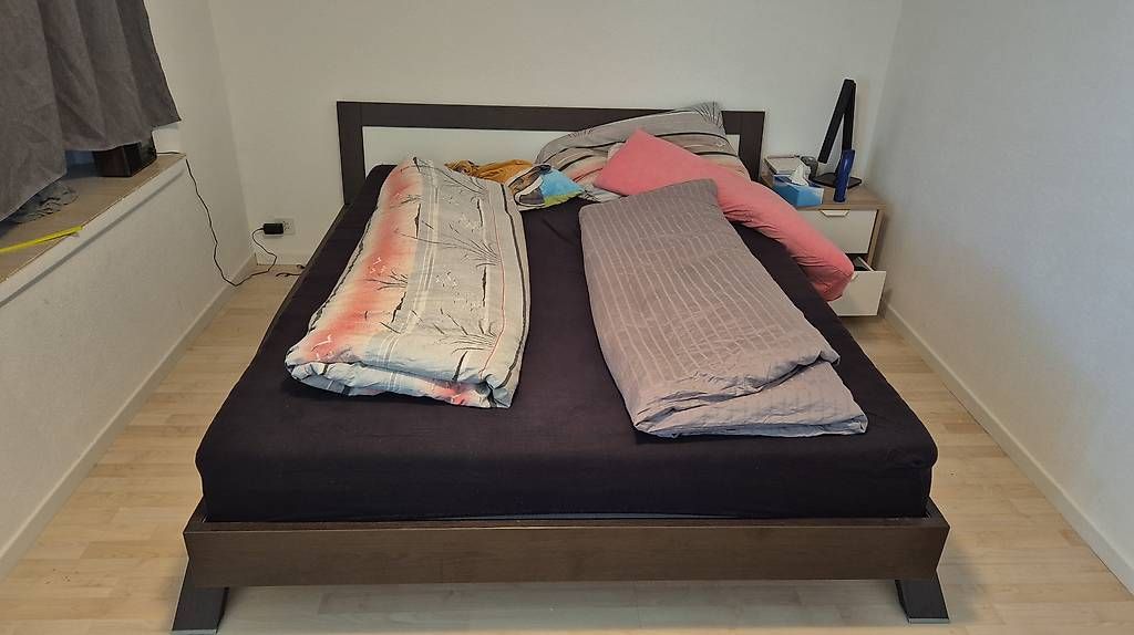 Pfister Lits: Bett, 160 cm breit – D'occasion à Hägglingen par SveSch00 3