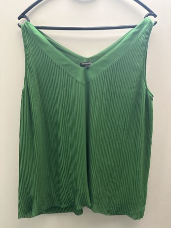 Damen Top grün Gr M Massimo Dutti 